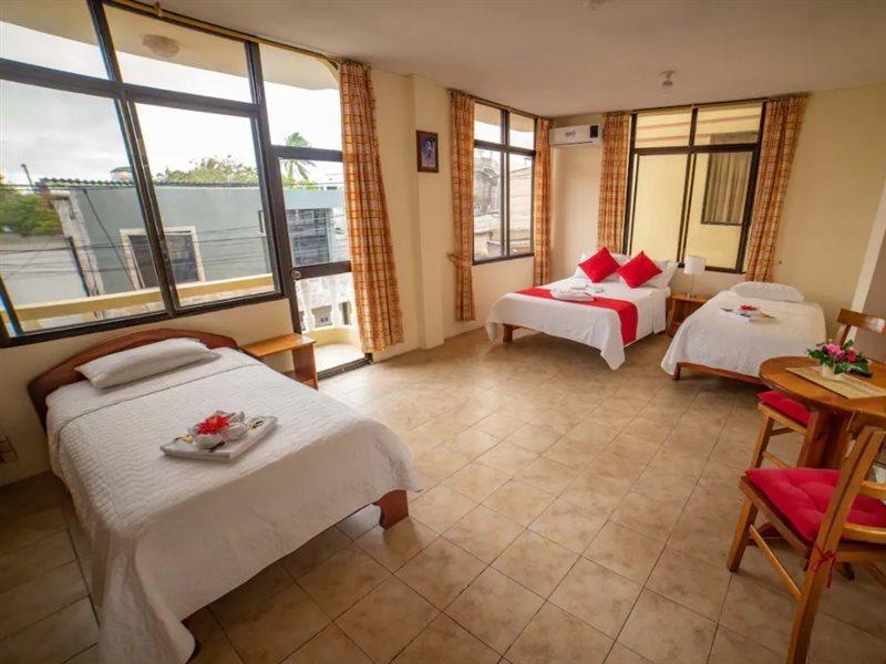 Hotel Red Booby Пуерто Айора Екстериор снимка