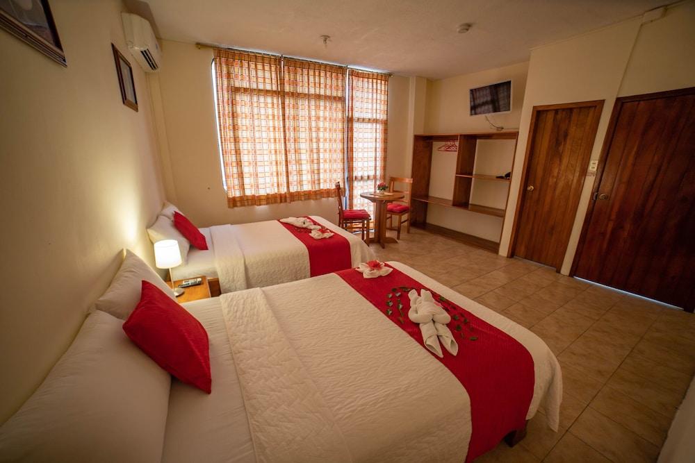 Hotel Red Booby Пуерто Айора Екстериор снимка
